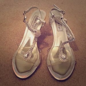 Silver Pageant heels